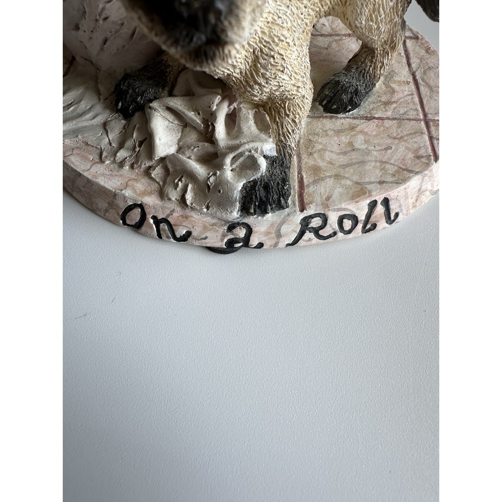Living Stone Siamese Kitten Cat Figure Resin "On A Roll" 1998 3" Tall, 5" Wide - Picture 10 of 10